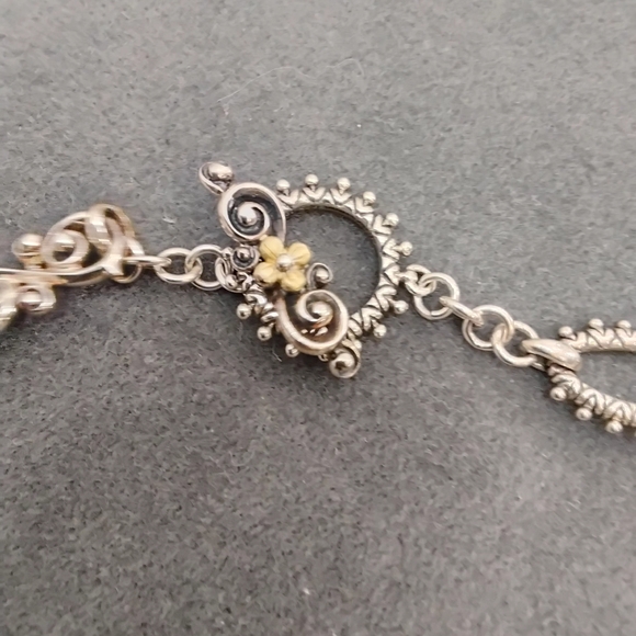 Intricate Silver Necklace and Earring Set - Picture 2 of 3